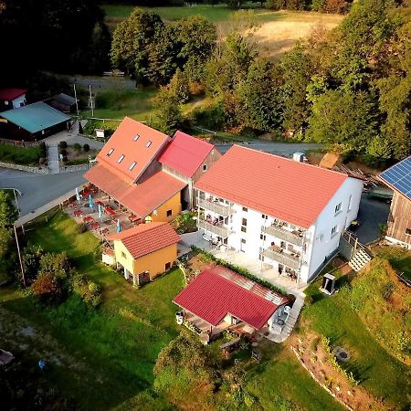 Fraenkische Linie - Radspitz-Ferienwohnungen Marktrodach Exterior foto